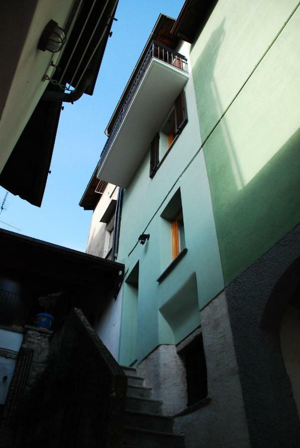 La Casa Del Borgo Villa Dervio Eksteriør billede
