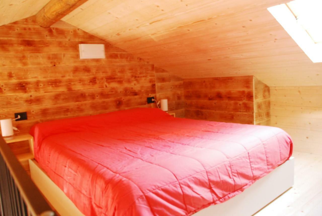 La Casa Del Borgo Villa Dervio Eksteriør billede